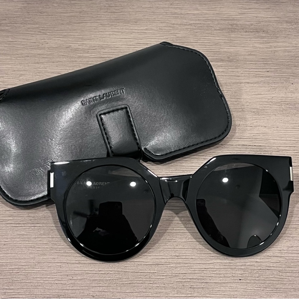 YSL Sunglasses Excellent condition